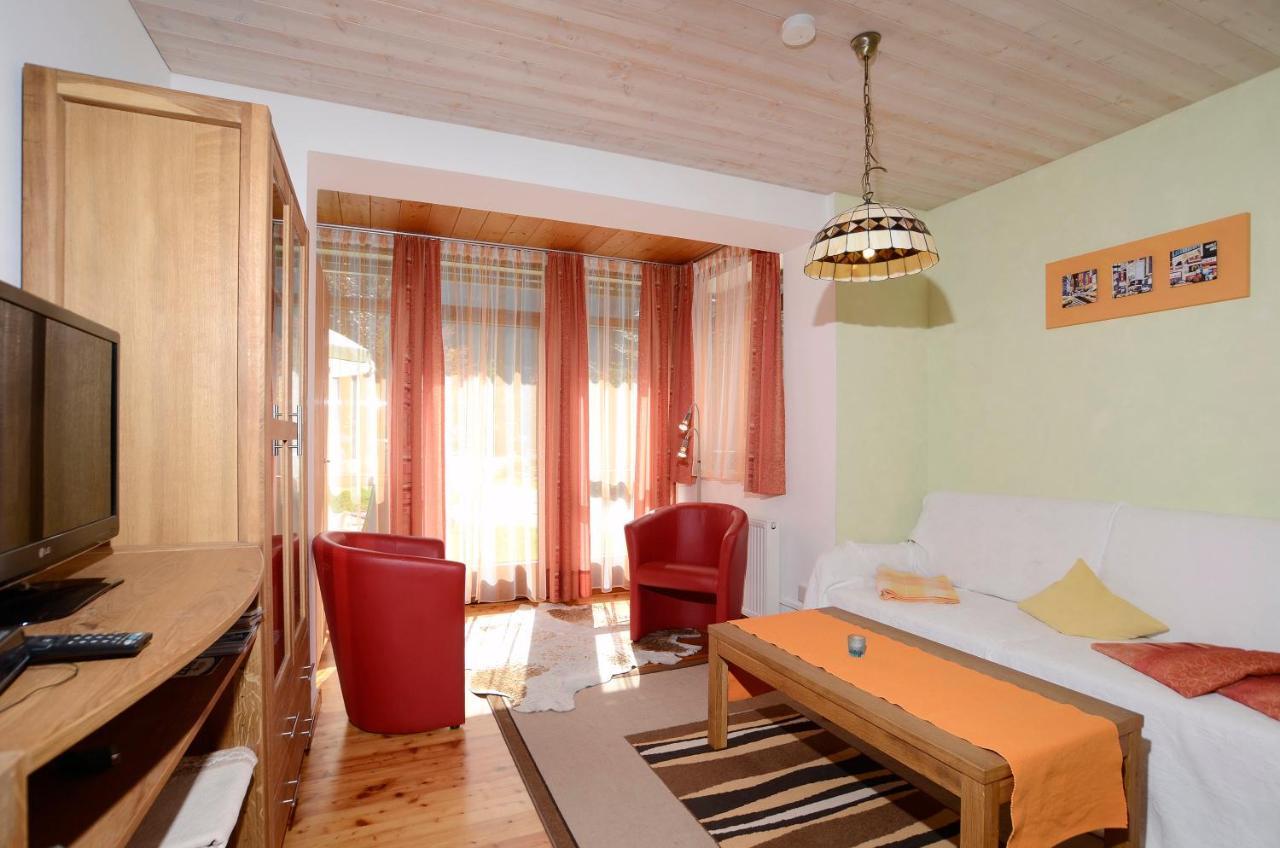 Appartementhaus Angerer - Feriendomizile Pichler Heiligenblut Exteriör bild